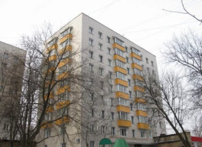 Остекление дома пвх окнами серии ii18-9