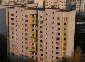 Остекление пвх окнами дома серии п-46