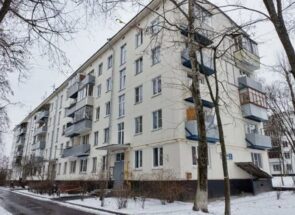Дом серии 1-510 с остеклением