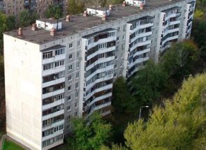 Серия дома 1-515/9 с пластиковым остеклением