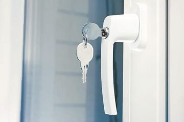 Противовзломный замок на окнах